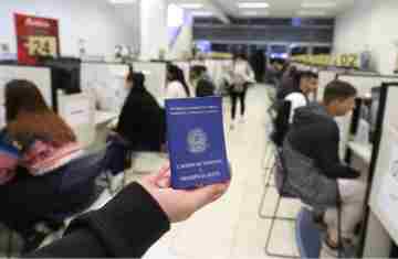 Paraná inicia 2026 com mais de 8,7 mil vagas de emprego nas Agências do Trabalhador